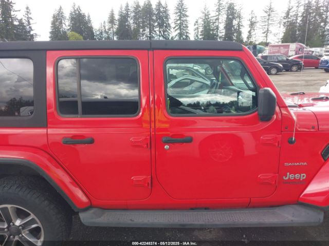 1C4HJXEG1JW310817 Jeep Wrangler Unlimited Sahara 4x4