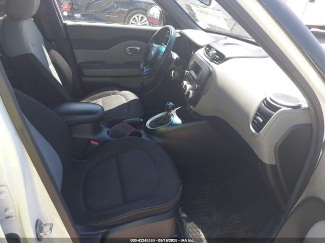 KNDJP3A50F7190913 KIA SOUL +