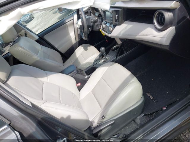 2T3RFREV0EW195521 Toyota Rav4 Xle