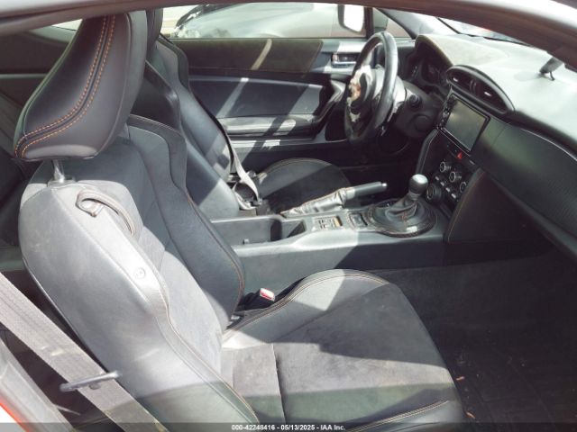 2017 TOYOTA 86 JF1ZNAA15H8707491 Photo 4