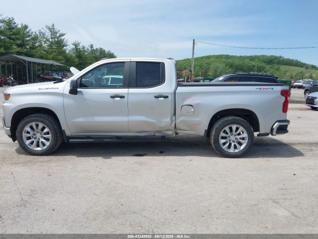 1GCRYBEH3KZ266704 Chevrolet Silverado 1500 Custom