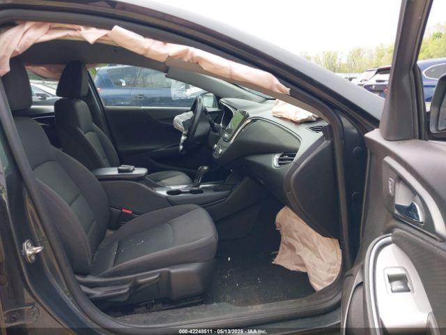 1G1ZE5ST2HF229469 Chevrolet MALIBU 1LT