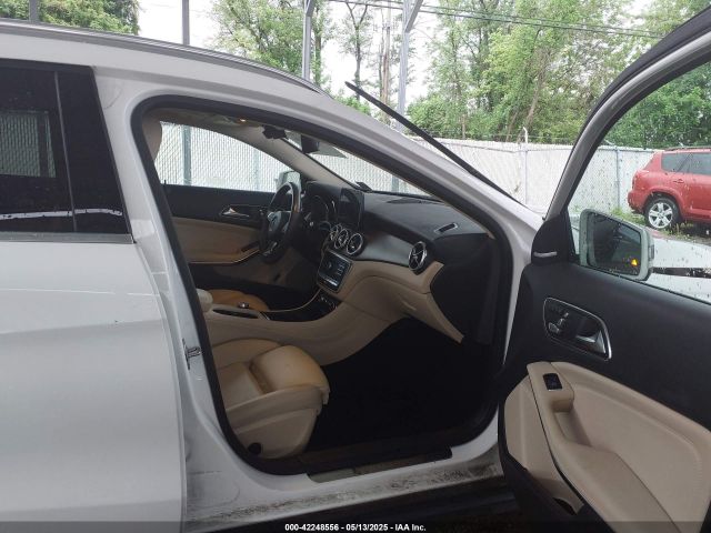 WDCTG4GB8LU026361 Mercedes-Benz Gla 250 4matic