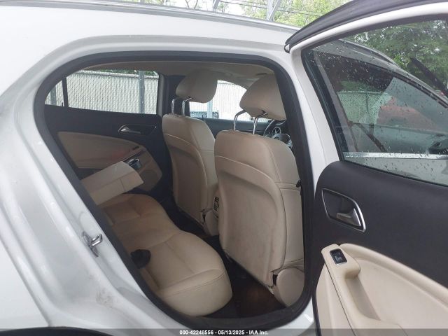 WDCTG4GB8LU026361 Mercedes-Benz Gla 250 4matic