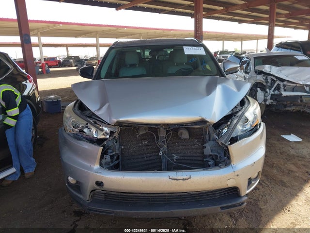 5TDKKRFH5FS103201 Toyota 2gr-fe