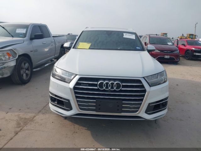 WA1VAAF79KD005913 Audi Q7 55 Premium