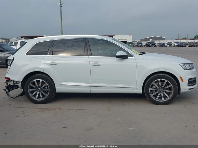 WA1VAAF79KD005913 Audi Q7 55 Premium