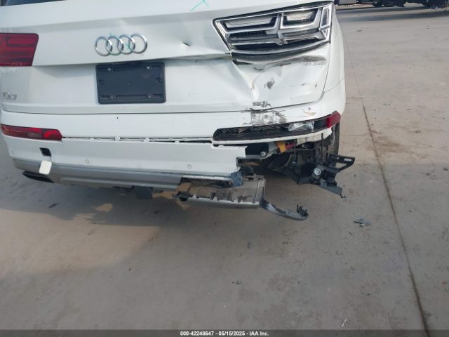 WA1VAAF79KD005913 Audi Q7 55 Premium