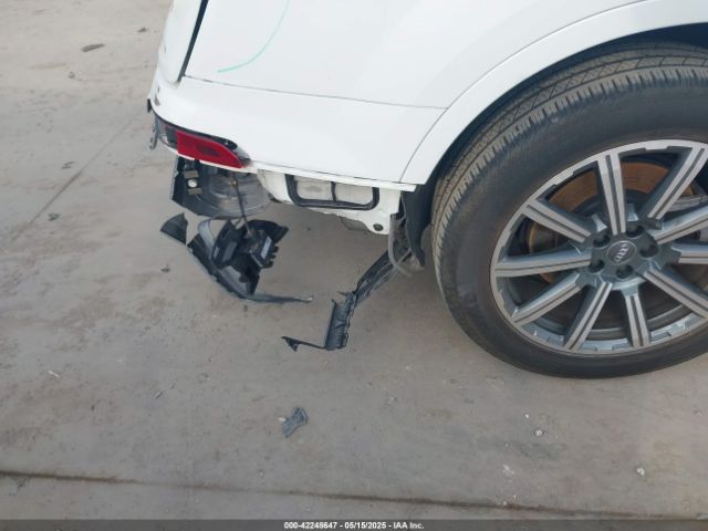 WA1VAAF79KD005913 Audi Q7 55 Premium