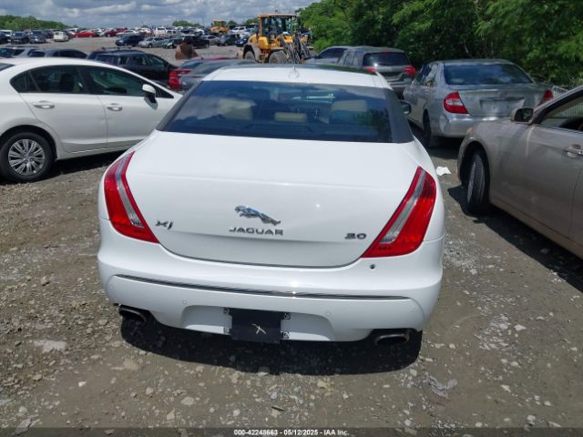 SAJWA1CZ0F8V75119 Jaguar XJ