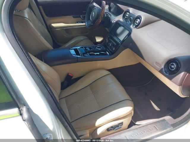 SAJWA1CZ0F8V75119 Jaguar XJ