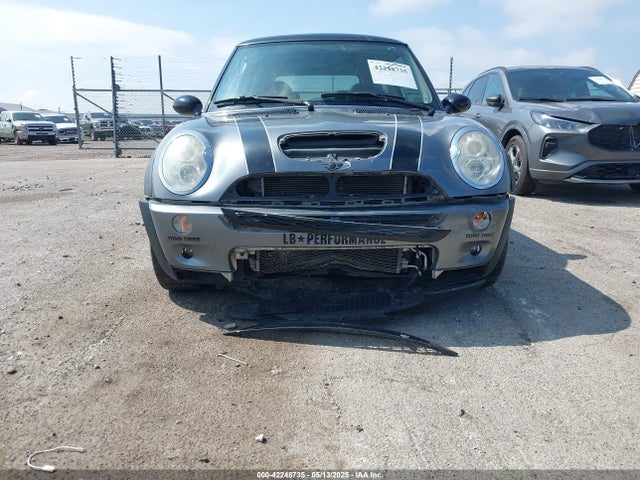 2006 MINI COOPER S WMWRE33556TL16256 Photo 5