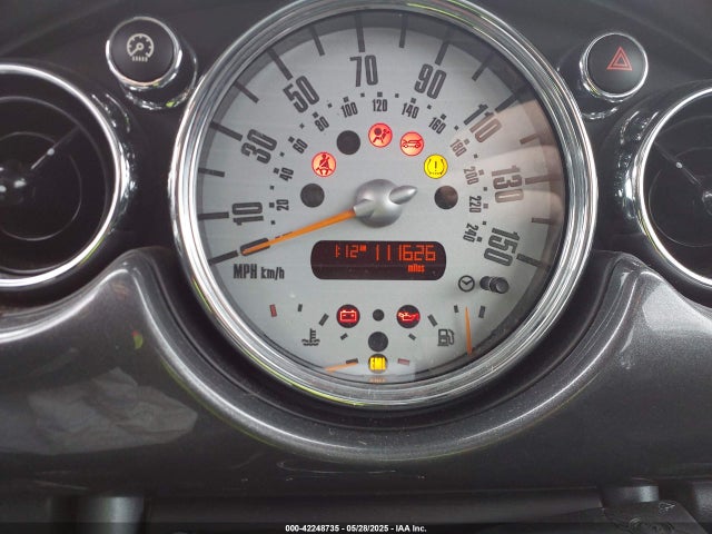 2006 MINI COOPER S WMWRE33556TL16256 Photo 6