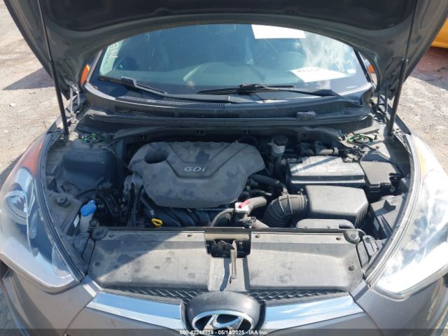 KMHTC6AD2EU216453 Hyundai Veloster Base W/black
