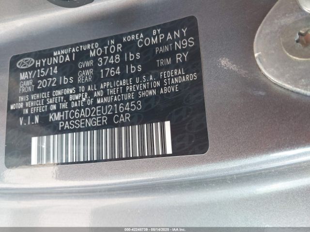 KMHTC6AD2EU216453 Hyundai Veloster Base W/black