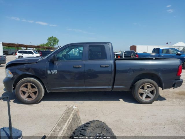 1C6RR7FT6HS831274 RAM 1500 Express  4x4 6'4 Box