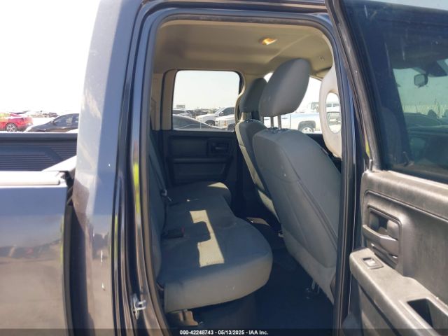1C6RR7FT6HS831274 RAM 1500 Express  4x4 6'4 Box