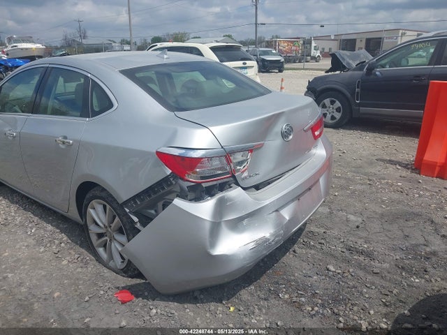 1G4PP5SK1E4120424 Buick Verano