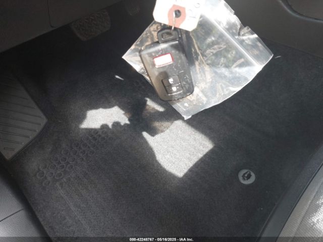 3TYCZ5AN8PT116052 Toyota Tacoma Sr5 V6