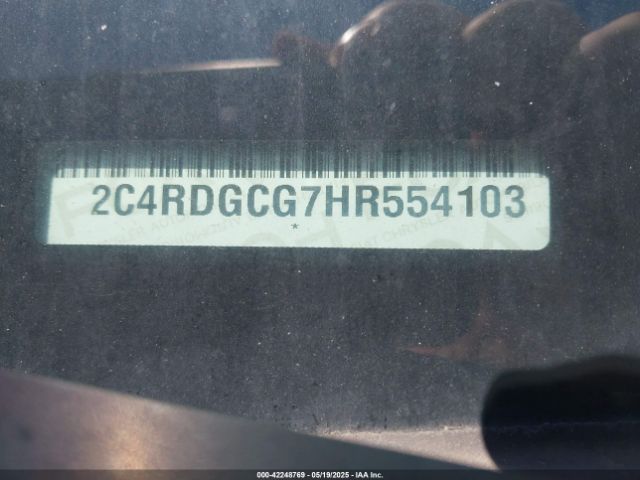 2C4RDGCG7HR554103 Dodge Grand Caravan Sxt
