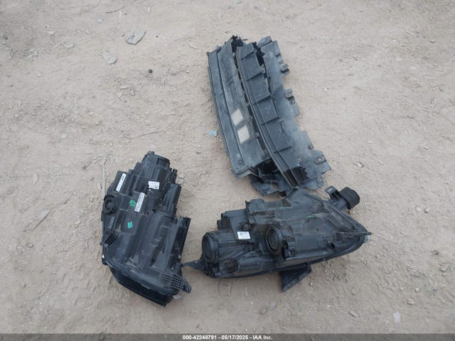 MAJ3P1TE7JC161215 Ford Ecosport