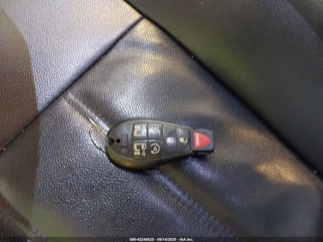 2016 CHRYSLER TOWN & COUNTRY 2C4RC1BG2GR111809 Photo 10