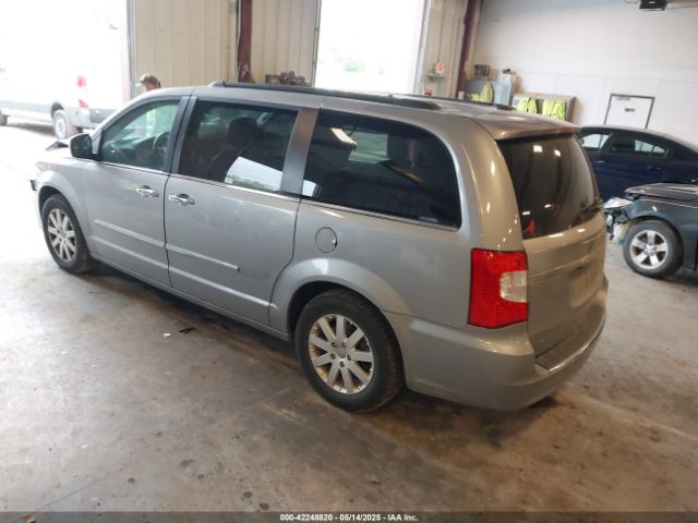 2016 CHRYSLER TOWN & COUNTRY 2C4RC1BG2GR111809 Photo 2