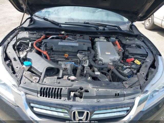 1HGCR6F73FA010102 Honda Accord Hybrid Touring