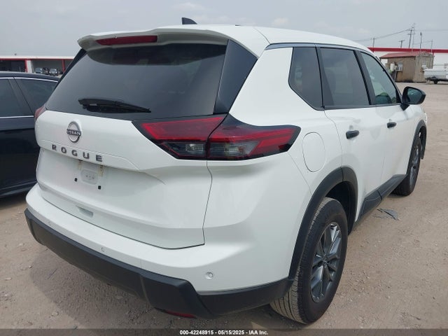 5N1BT3AA0RC714789 Nissan Rogue S Fwd