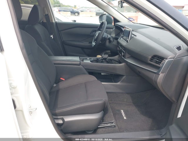 5N1BT3AA0RC714789 Nissan Rogue S Fwd