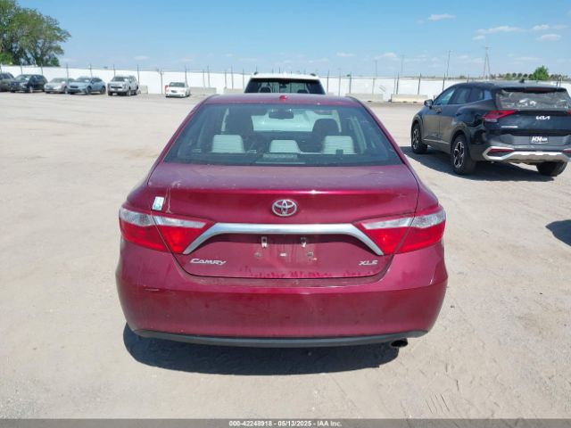 4T1BF1FK1GU602670 Toyota CAMRY XLE