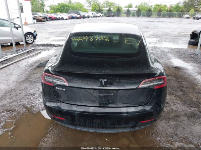5YJ3E1EA7JF122976 Tesla Model 3 Long Range/mid Range