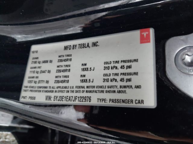 5YJ3E1EA7JF122976 Tesla Model 3 Long Range/mid Range