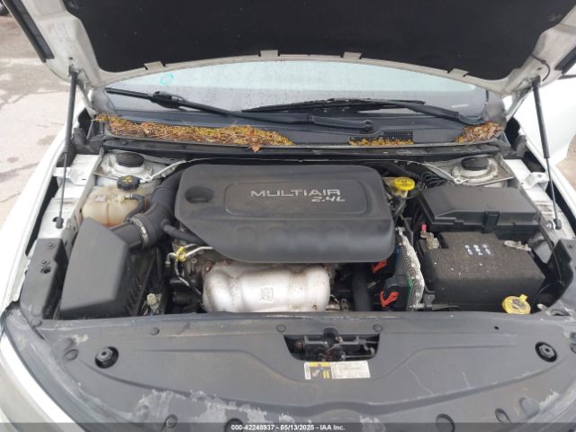 2016 CHRYSLER 200 1C3CCCABXGN162225 Photo 9