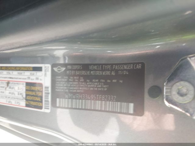 2005 MINI COOPER S WMWRH33495TF82332 Photo 8