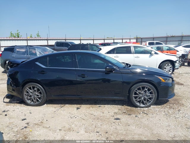 1N4AL4CV8PN421820 Nissan Altima 2.0 Sr