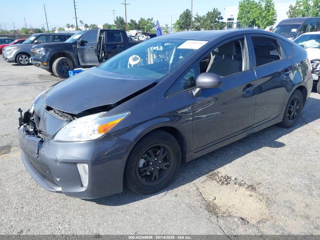 JTDKN3DU2E0364033 Toyota Prius Two