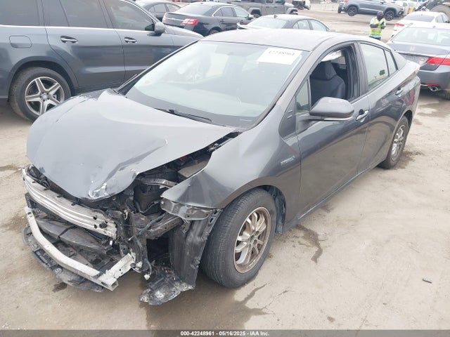 JTDKBRFU2G3508593 Toyota Prius Two