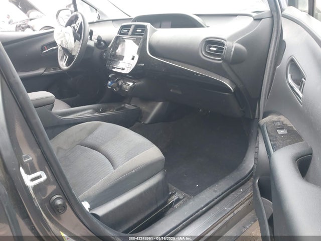 JTDKBRFU2G3508593 Toyota Prius Two