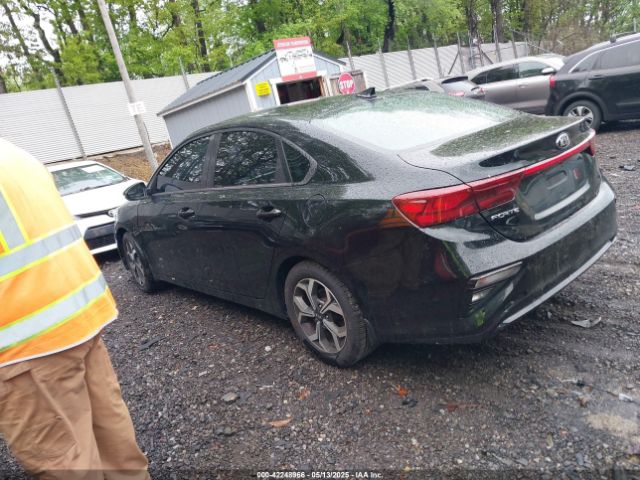 3KPF24AD2KE098732 KIA Forte Lxs