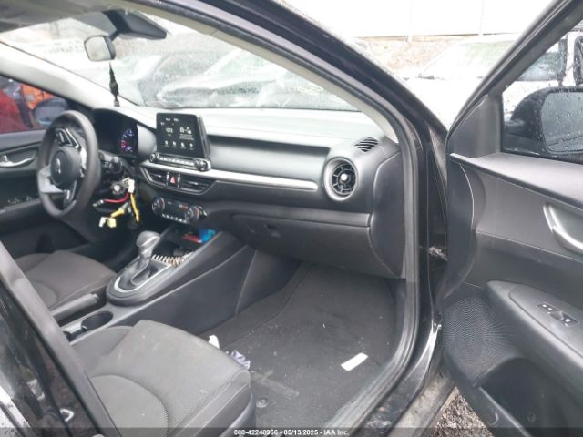 3KPF24AD2KE098732 KIA Forte Lxs