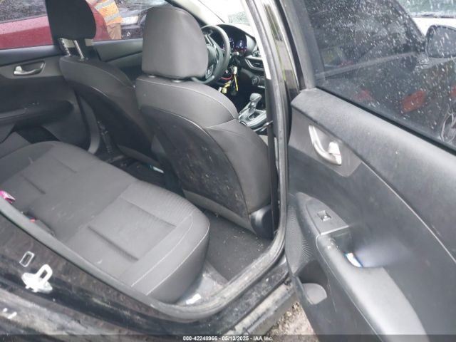3KPF24AD2KE098732 KIA Forte Lxs