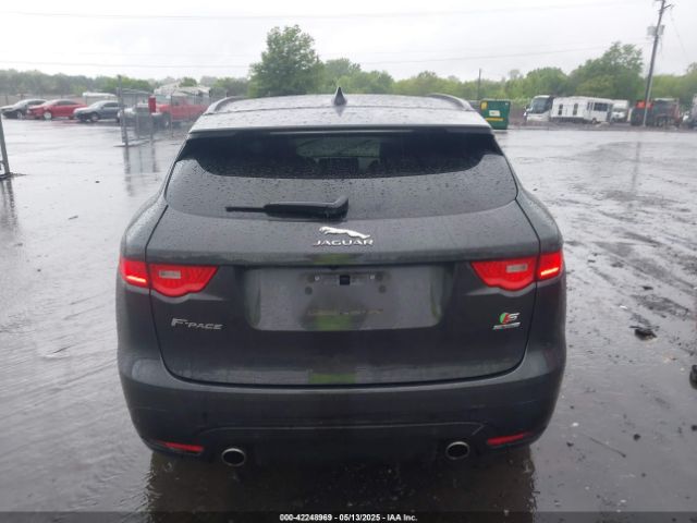 SADCM2BV4HA886520 Jaguar F-PACE S