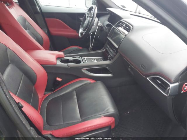 SADCM2BV4HA886520 Jaguar F-PACE S