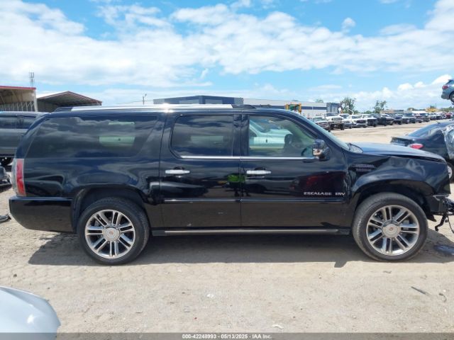 1GYS3JEF1ER131910 Cadillac Escalade Esv Premium