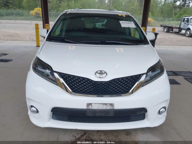 5TDXK3DC6FS632263 Toyota Sienna Se 8 Passenger