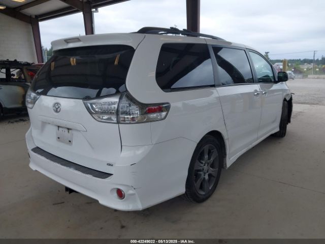 5TDXK3DC6FS632263 Toyota Sienna Se 8 Passenger