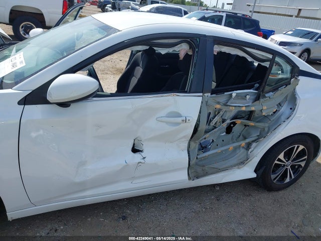 3N1AB8CV4MY242440 Nissan Sentra Sv Xtronic Cvt