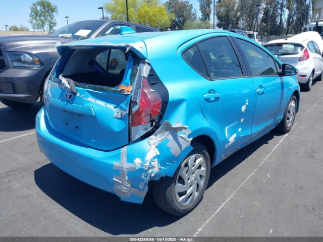 JTDKDTB34F1111594 Toyota Prius C Two