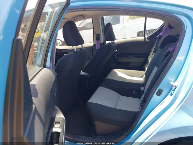 JTDKDTB34F1111594 Toyota Prius C Two